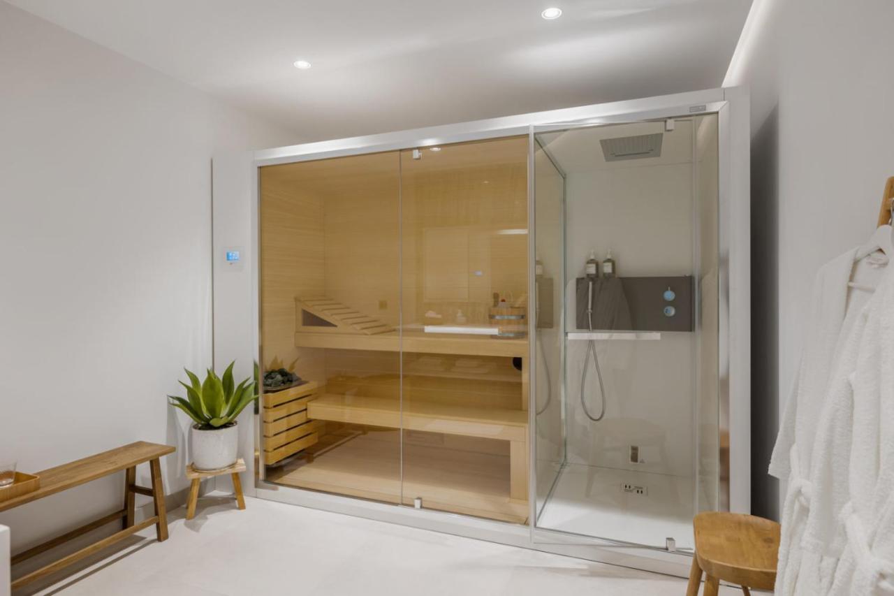 Brand New Modern 5 Bdrm In Puerto Banus Apartment